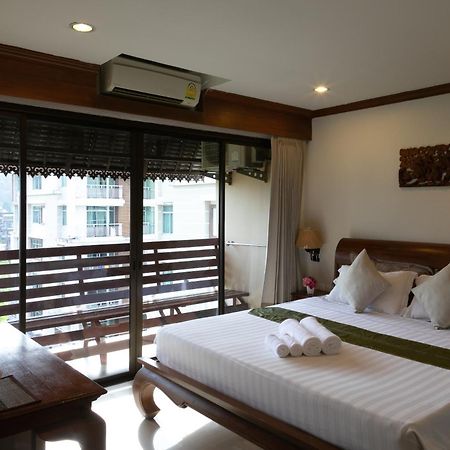 Best Venue Hotel Patong Экстерьер фото